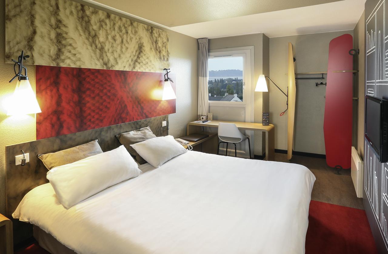 Ibis Saint Quentin En Yvelines - Velodrome Hotel Montigny-le-Bretonneux Exterior photo